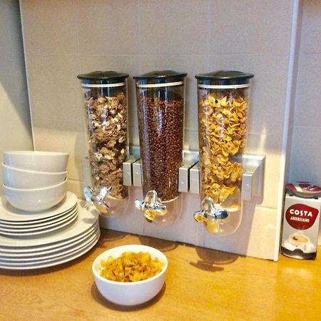 Gateway House Bed and Breakfast Didcot Exteriör bild